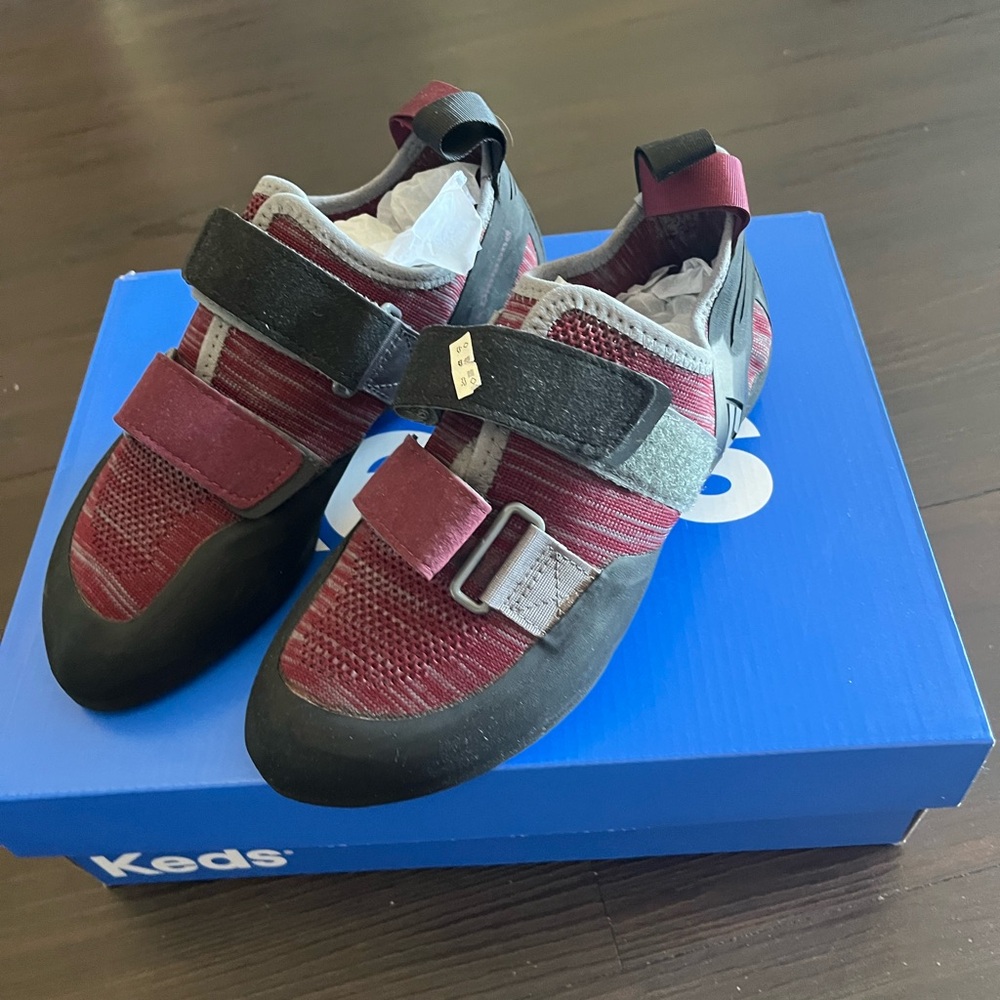 Women’s Climbing Shoes
